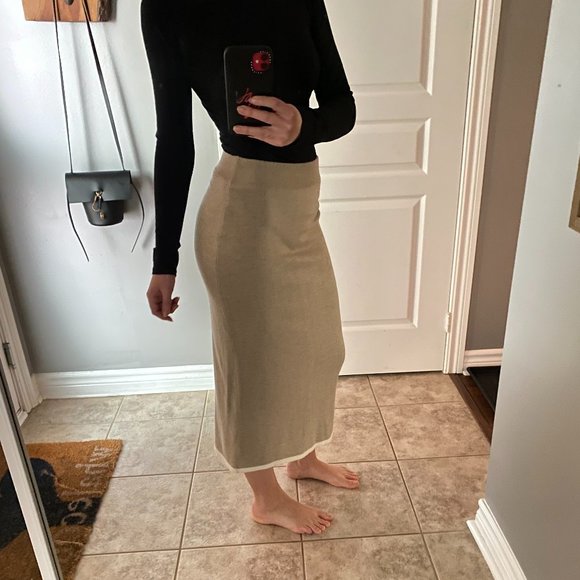 ANIMALE Cream/Beige Knit Skirt - Picture 1 of 8
